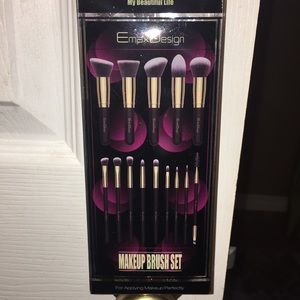 Makeup brush set   14 pieces
